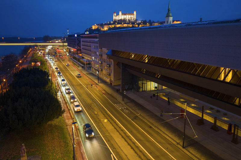 Modernizace veřejného osvětlení v Bratislavě je jedním z největších projektů ve střední a východní Evropě.